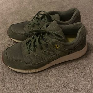 Green New balance 530